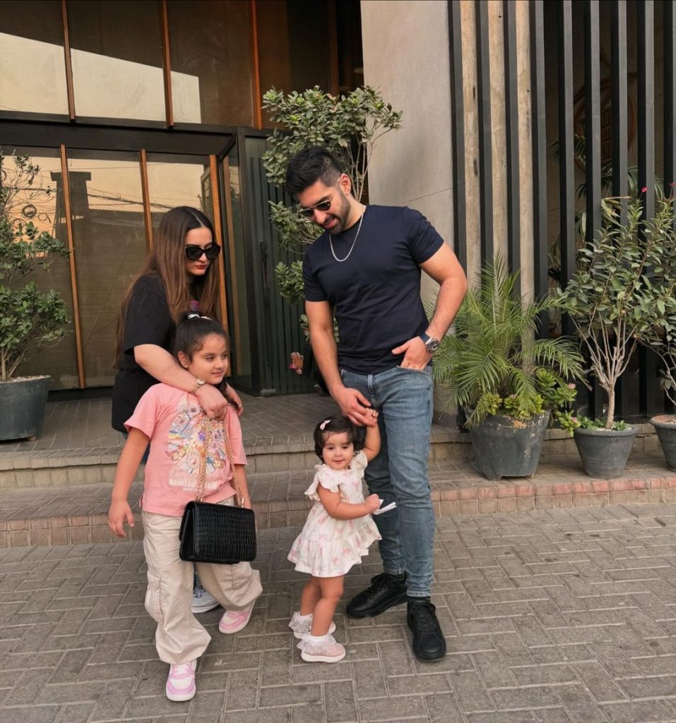 Aiman Khan Beautiful Family Clicks from Recent Events