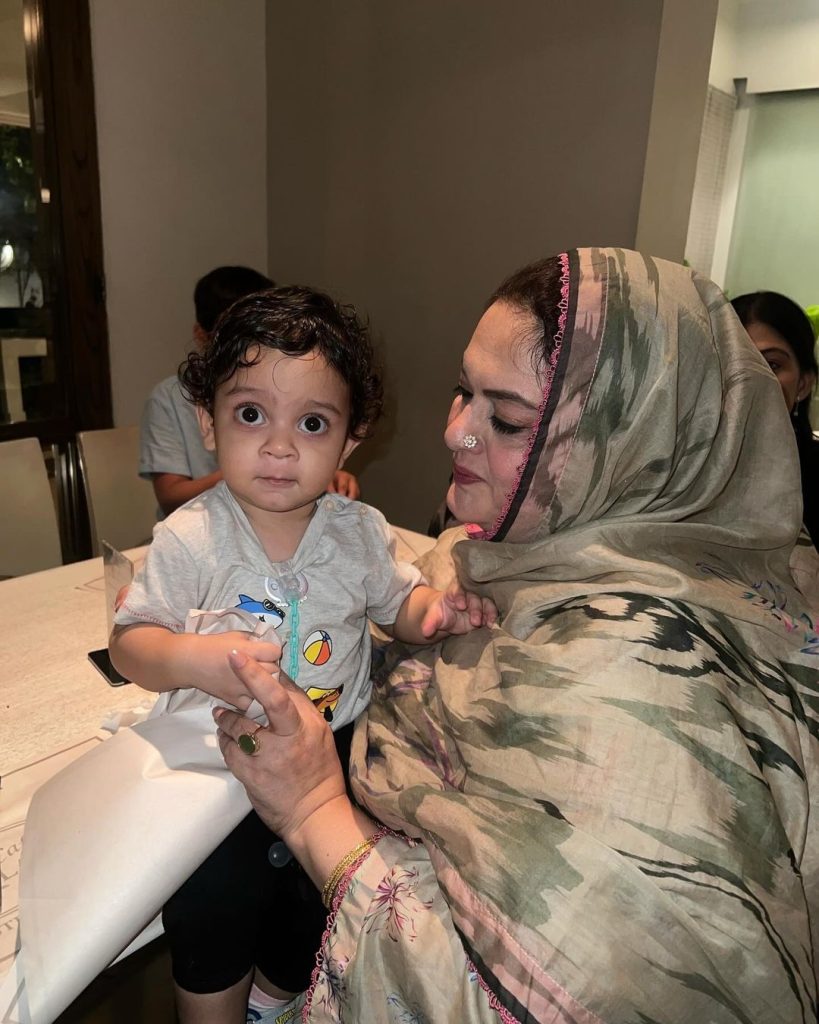 Aiman Khan Beautiful Family Clicks from Recent Events