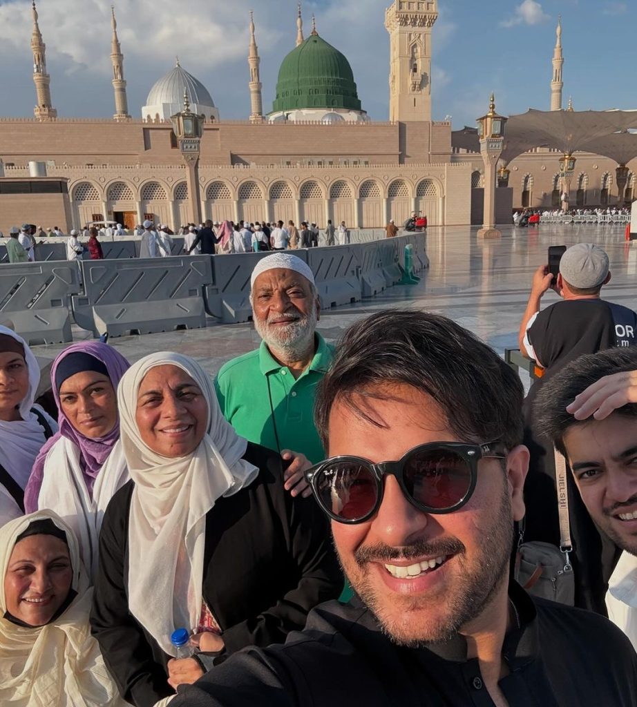 Asim Azhar Celebrates Birthday in Madina With Parents