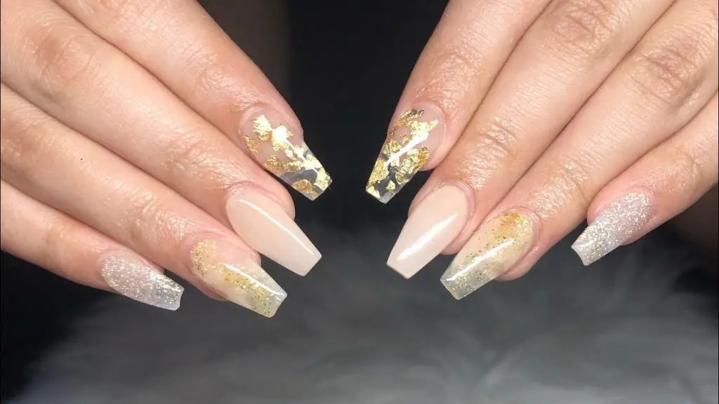 Top New Year's Eve Nail Trends! - 2025