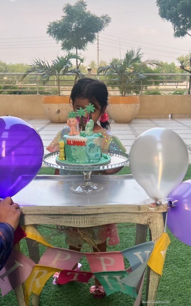 Sarah Khan Celebrates Daughter Alyana Falak's Birthday