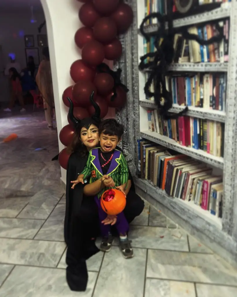 Anumta Qureshi Halloween Celebrations With Son