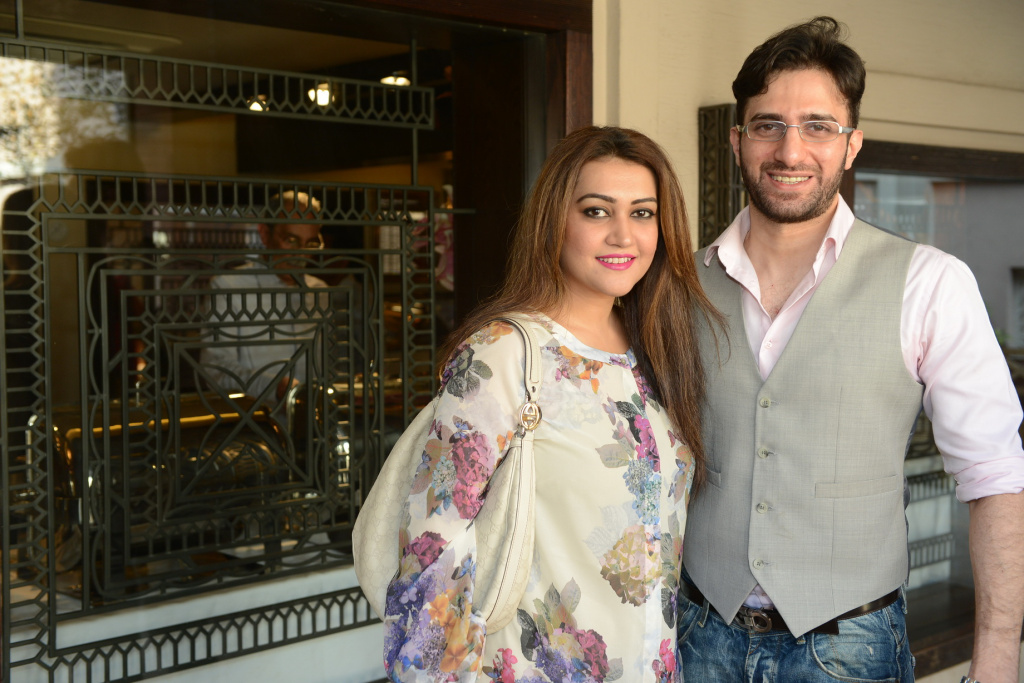 Emmad Irfani Aka Adeel From Kabhi Main Kabhi Tum With Real Wife