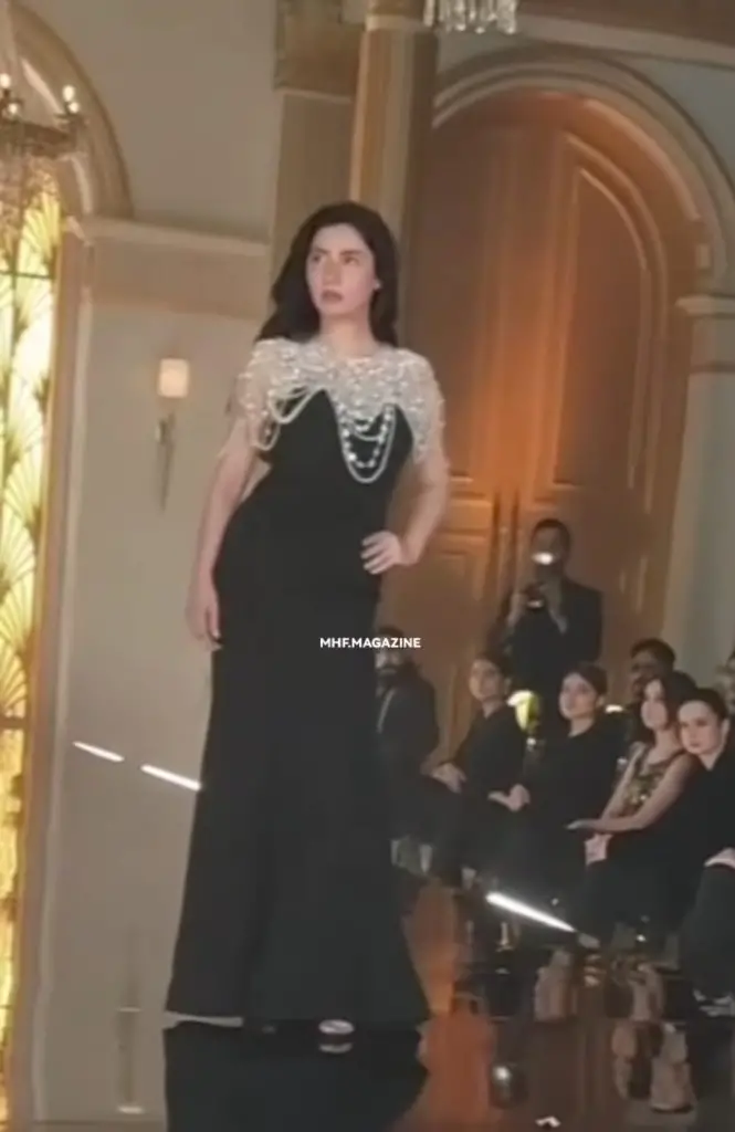 Mahira Khan's Overexcited Ramp Walk Criticized