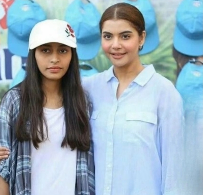 Why Nida Yasir Daughter Is not Active on Social Media