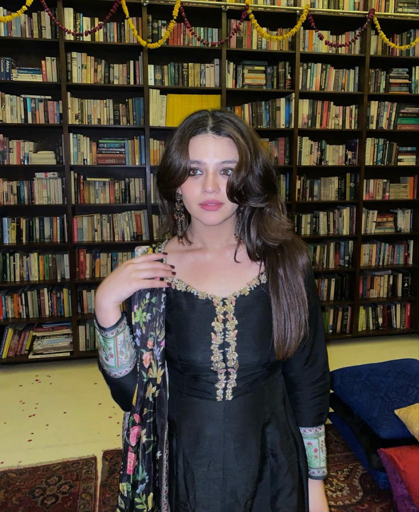 Zara Noor Abbas Shares Brother's Dua-e-Khair Pictures