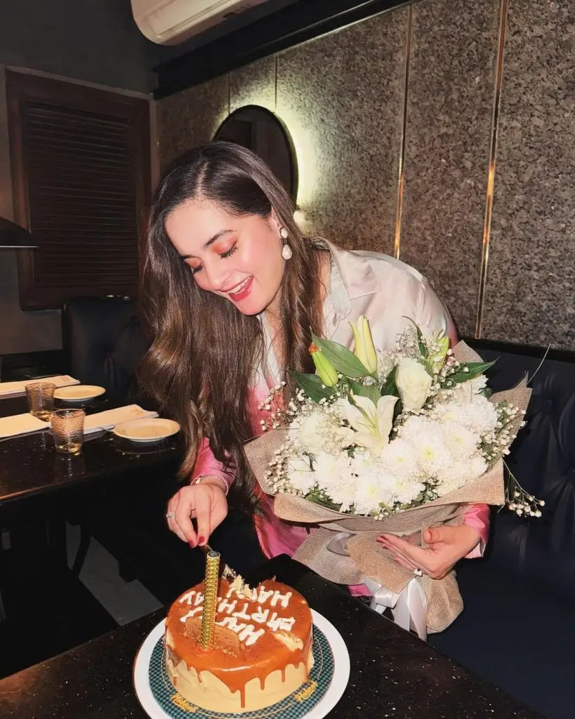 Aiman Khan Celebrates Her Birthday with Family