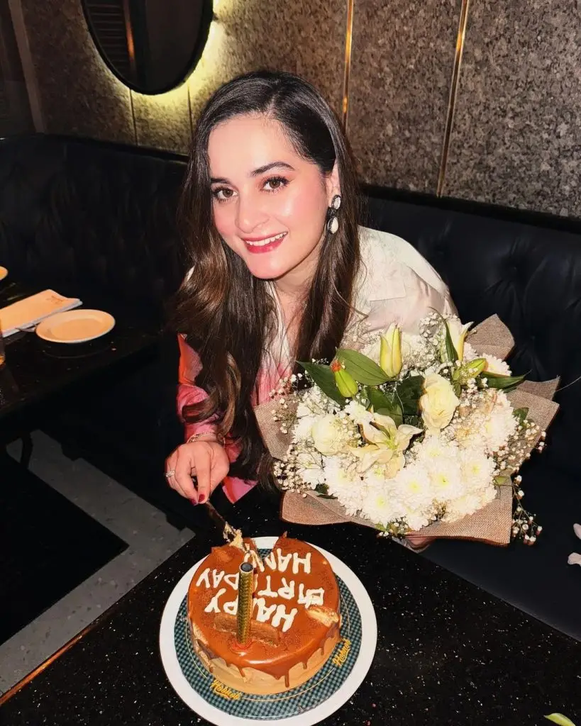 Aiman Khan Celebrates Her Birthday with Family