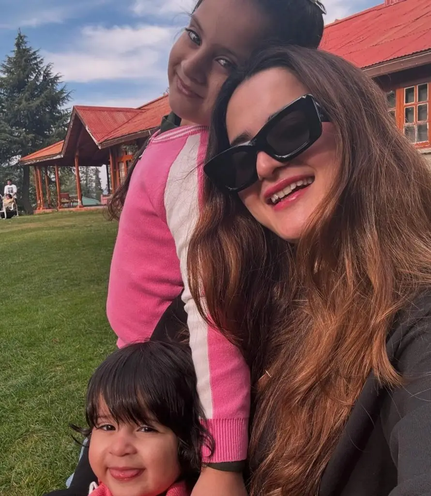 Aiman Khan & Muneeb Butt's Adorable Nathia Gali Trip