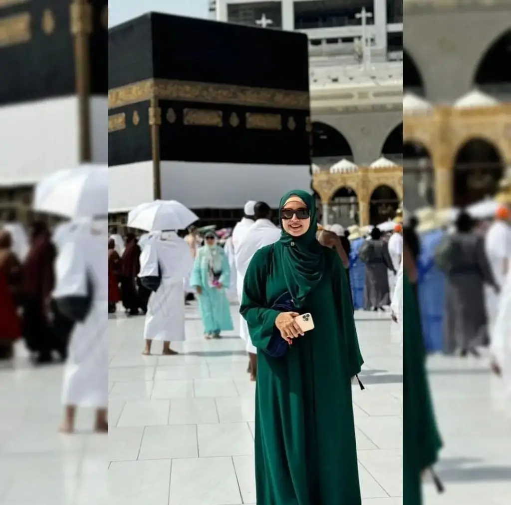 Pakistani Celebrities Who Performed Hajj in 2024