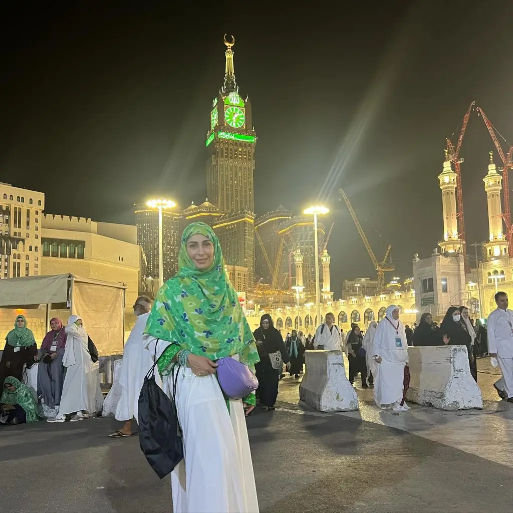 Pakistani Celebrities Who Performed Hajj in 2024