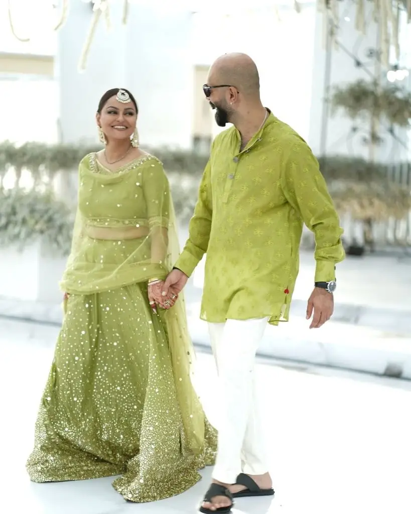 Juvaria Abbasi Photoshoot with Husband from a Wedding