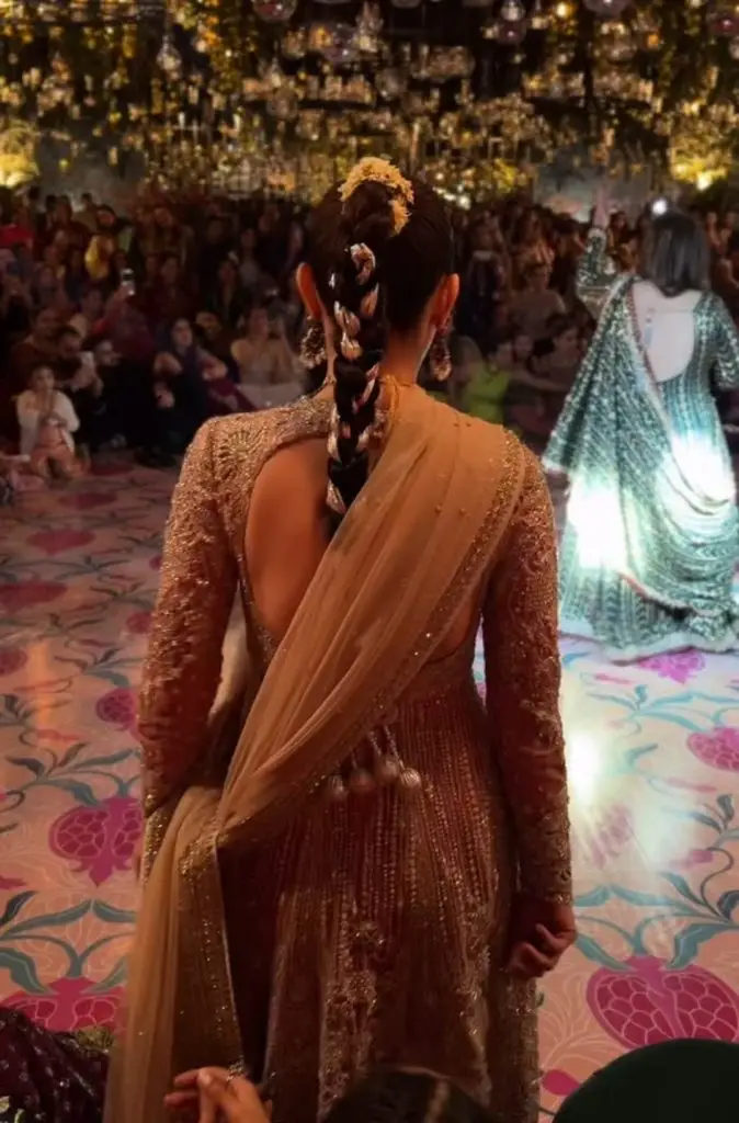 Mahira Khan's dance was praised by fans.