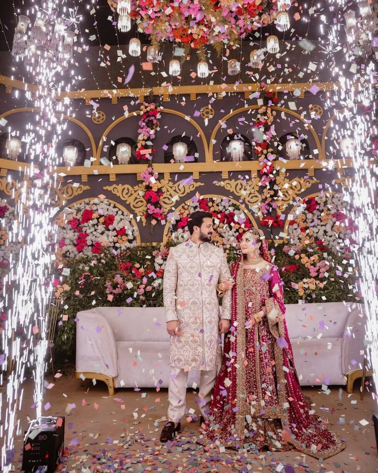 Rajab Butt HD Barat Photoshoot | Reviewit.pk