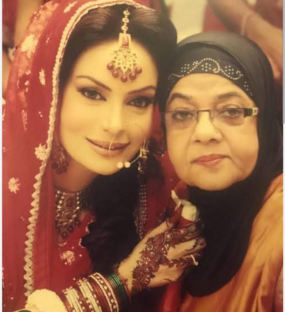 Sadia Imam's Emotional Connection with Late Mother