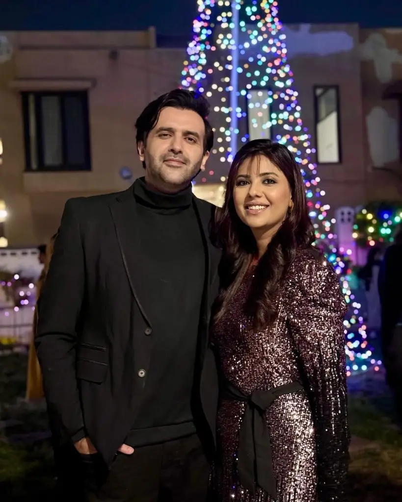 Photos of Sunita Marshall celebrating Christmas with her family