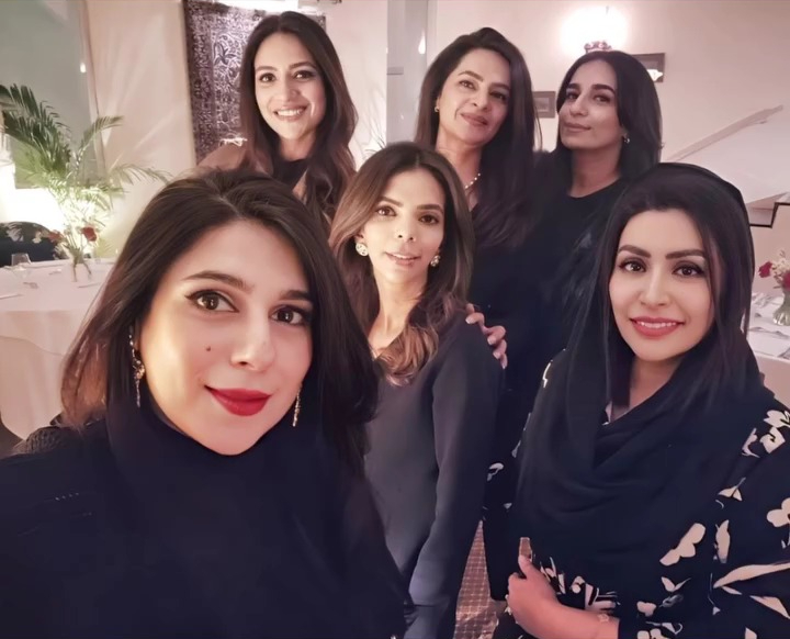 Fawad Khan Celebrates His Birthday With Friends