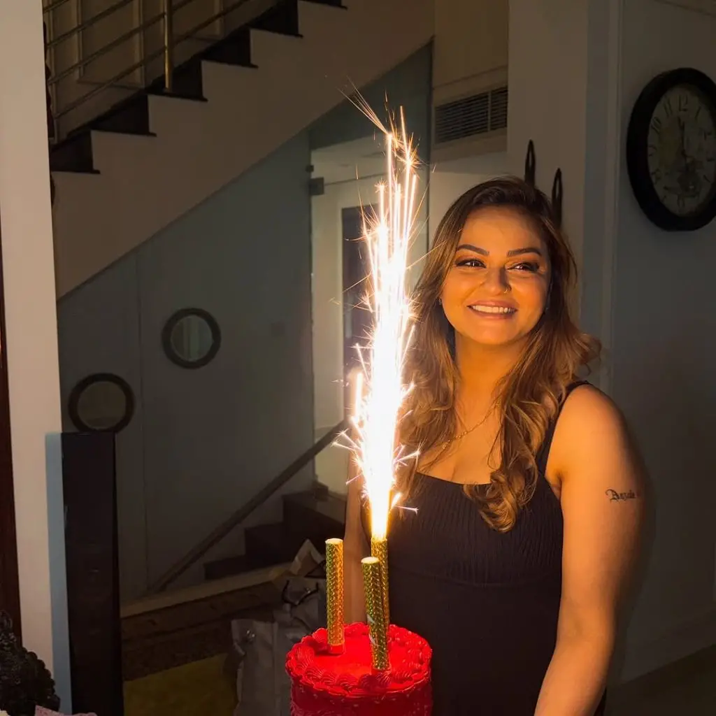 Jawaria Abbasi celebrated her birthday with her husband