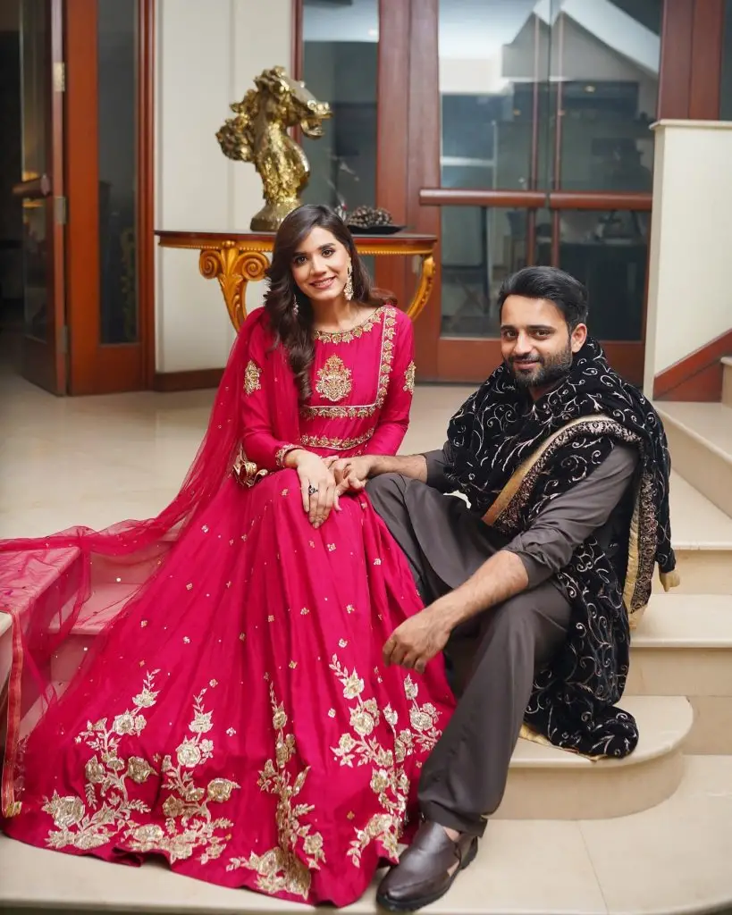 Kiran Ashfaque Hussein Dar Shares Pictures With Husband On Anniversary