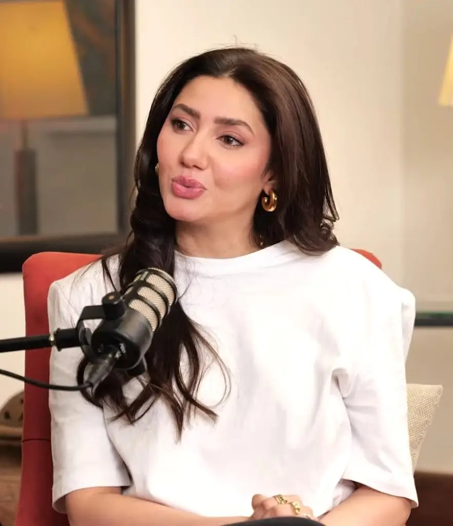 Mahira Khan reveals her age and talks about health.