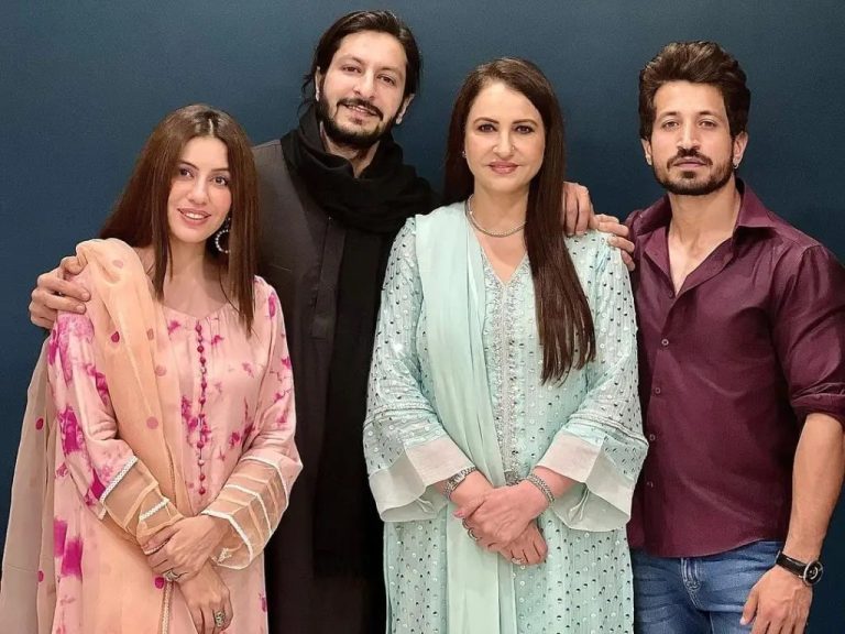 Saba Rapper Parents 10 Pakistani Celebrity Parents Cooler Than Their Star Kids | Reviewit.pk