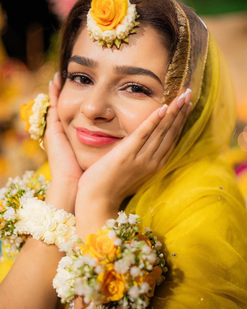 Hareem Sohail Beautiful Mayoun Pictures