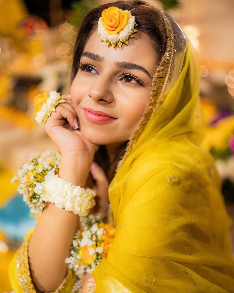 Hareem Sohail Beautiful Mayoun Pictures