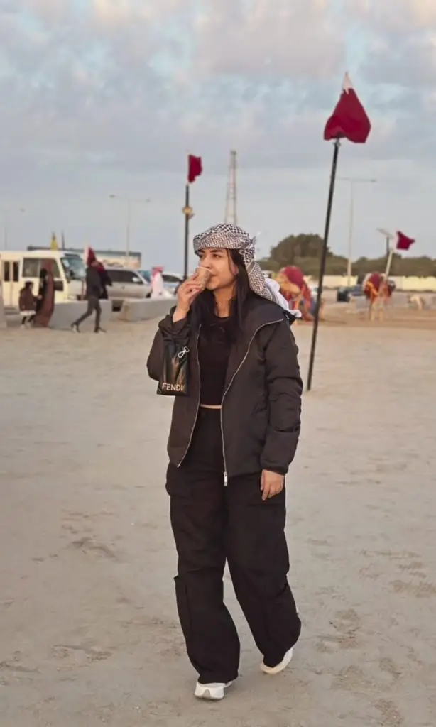 Yumna Zaidi Shares Beautiful Pictures & Reel From Qatar Desert