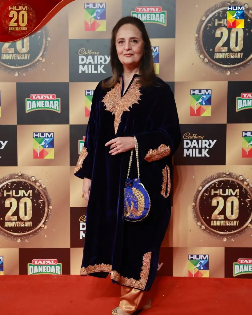 Pakistani Celebrities Shine At Hum TV 20 Year Celebration