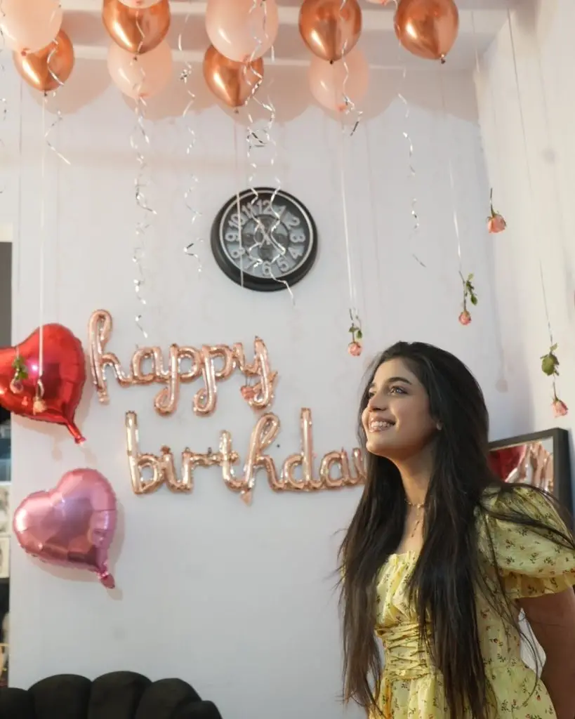 Laiba Khan Celebrates Birthday With Sister Emaan Khan