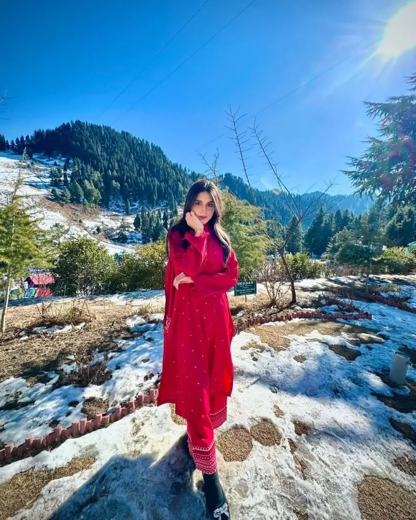 Maaz Safder & Saba Maaz Adorable Family Clicks from Swat