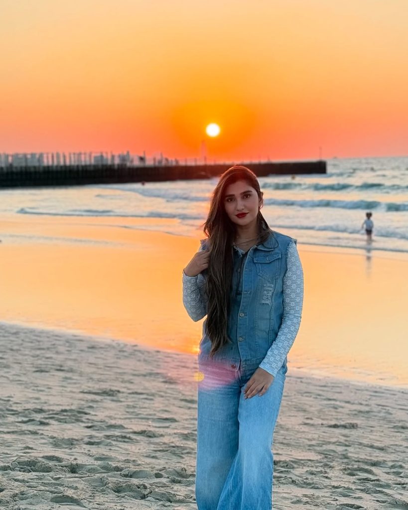 Hassan Ali Family Pictures from Jumeirah Beach, Dubai