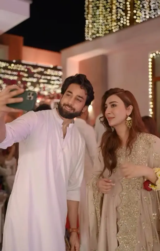 Kobra Khan and Gohar Rasheed Maon video