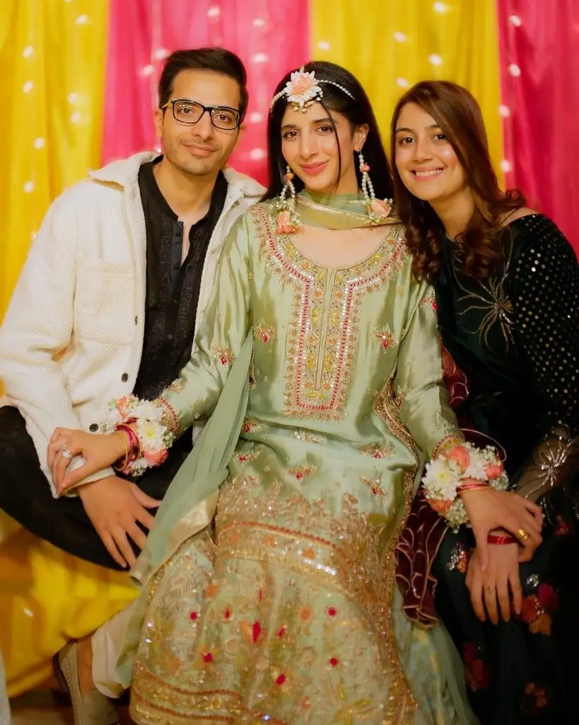 Mawra Hocane & Ameer Gilani Clicks from Wedding Celebration