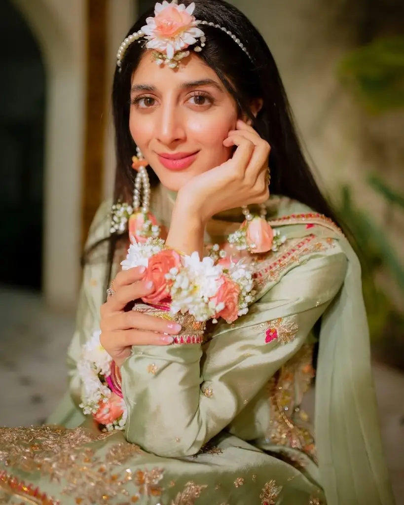 Mawra Hocane & Ameer Gilani Clicks from Wedding Celebration