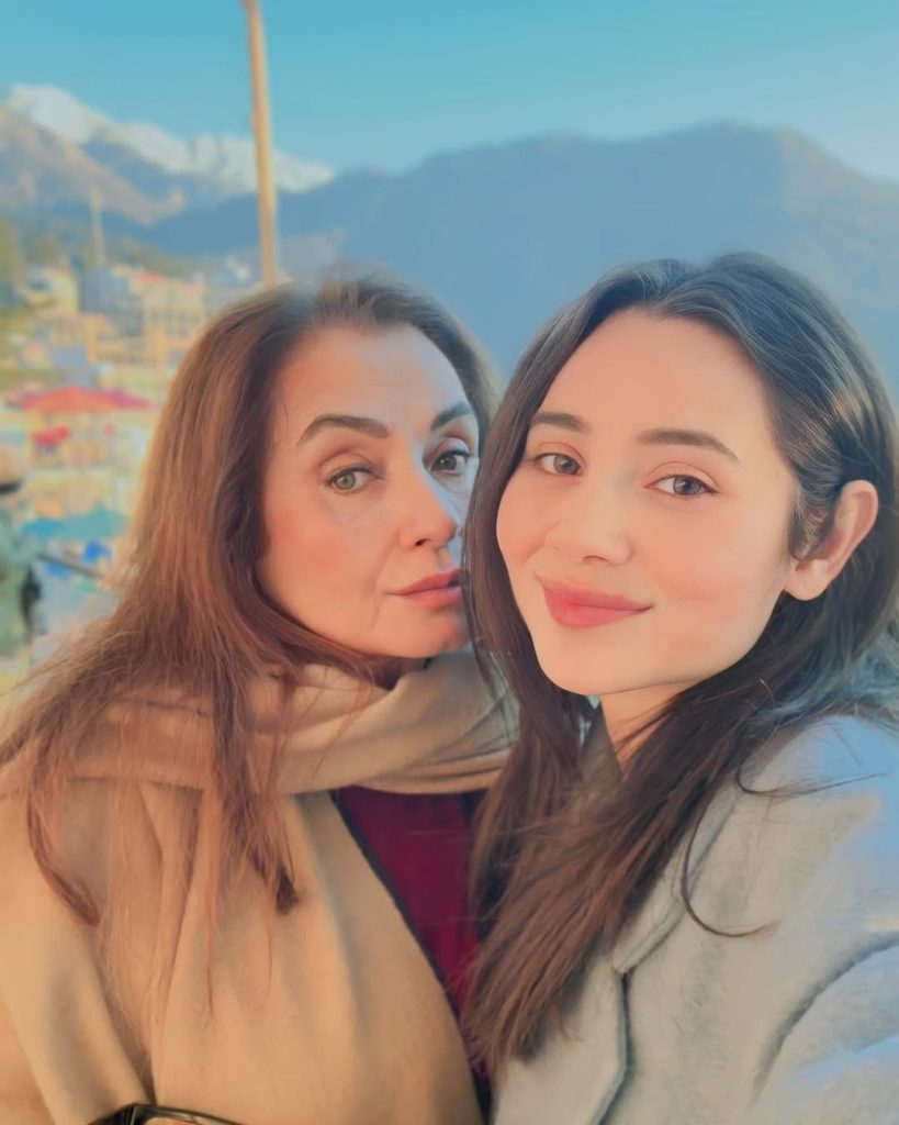 Salma Agha Daughter Shares Pictures from Madina