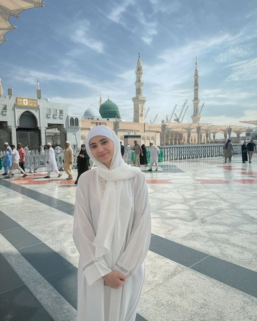 Salma Agha Daughter Shares Pictures from Madina