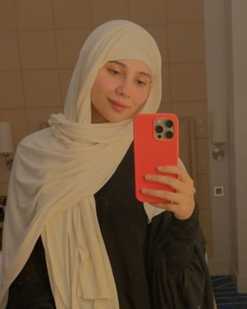 Salma Agha Daughter Shares Pictures from Madina