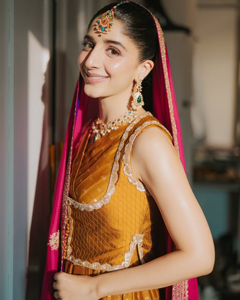 Mawra’s Mehndi Look (New Pics)