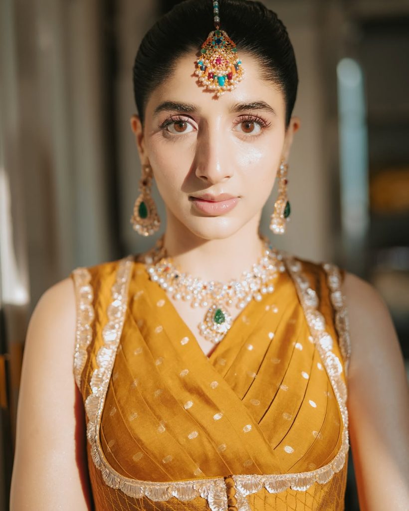 Mawra’s Mehndi Look (New Pics)