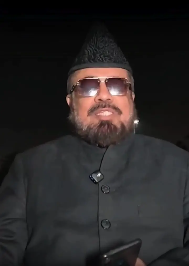 Mufti Qavi Under Fire For Proposing Rakhi Sawant