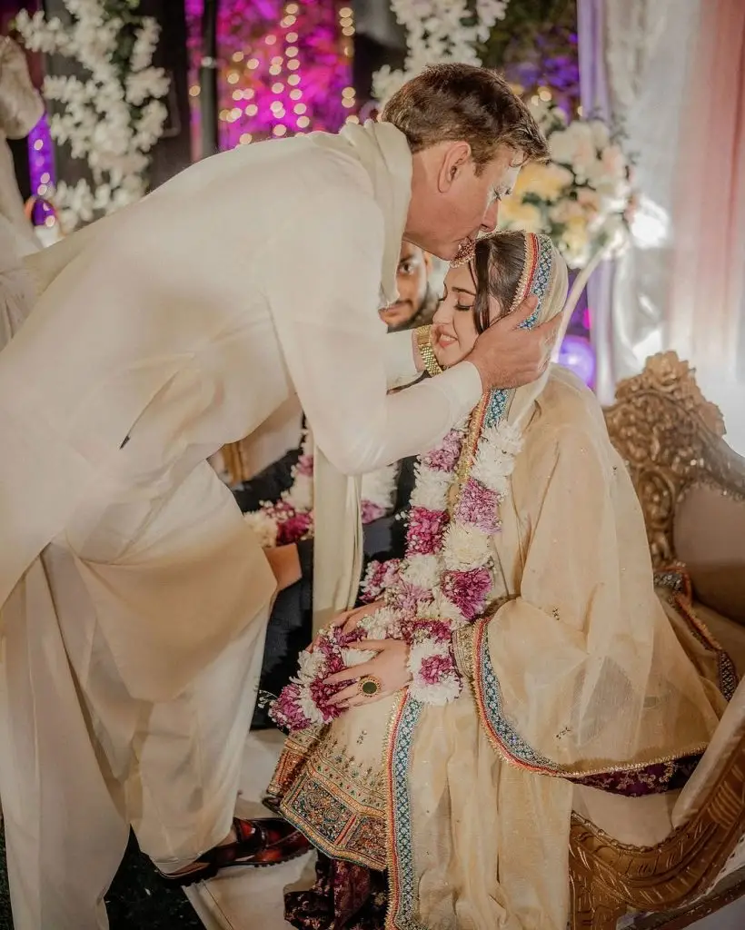 Shahood Alvi Daughter's Nikkah HD Pictures