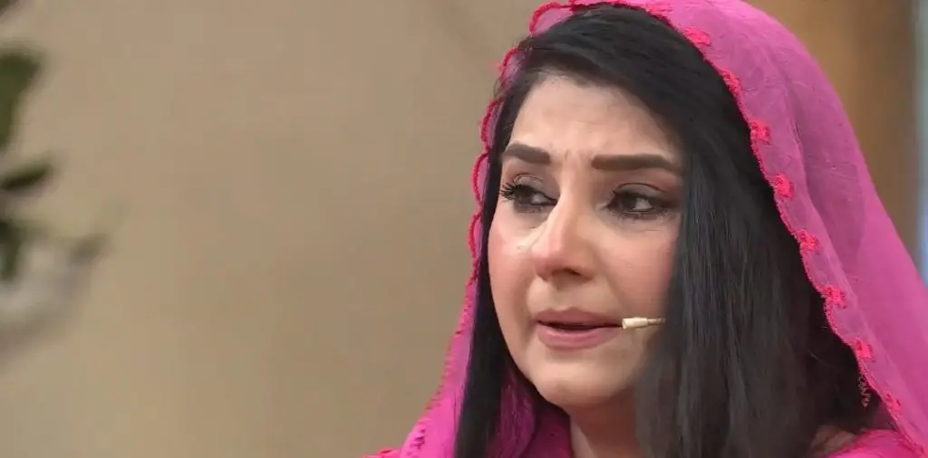 Javeria Saud's Overacting in Ramazan Show Severely Criticized