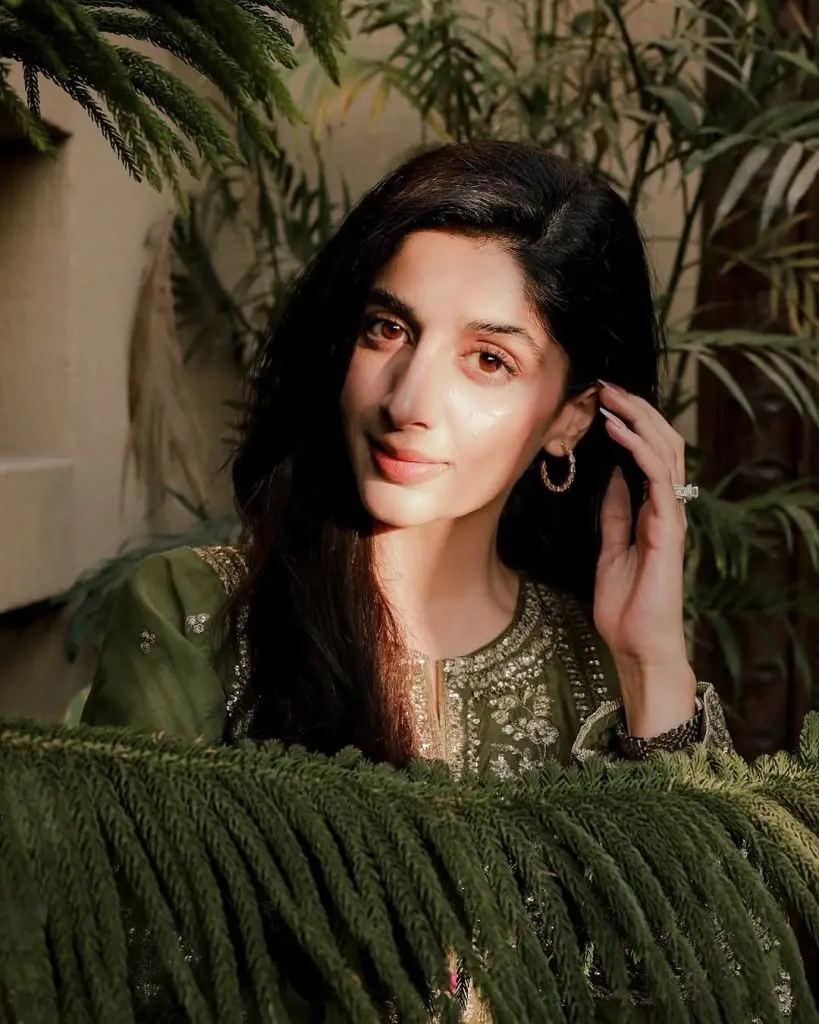 Mawra Hocane & Ameer Gilani Shine in Sapphire’s Eid Photoshoot