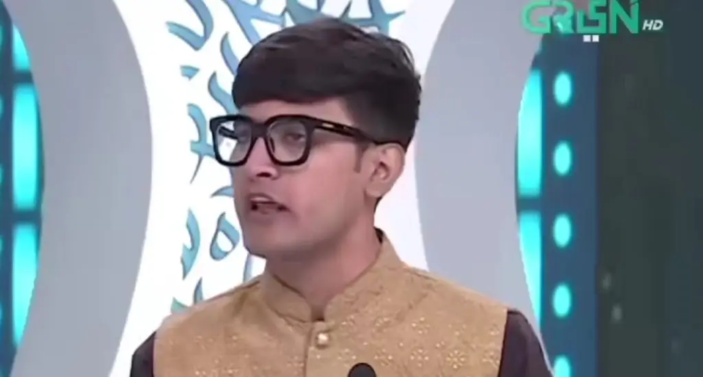 Contestant Slams Ramzan Transmission & Anchors on Live TV