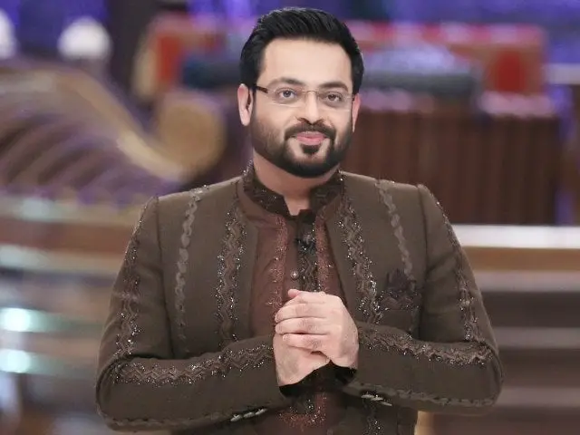 Emotional Moments As Aamir Liaquat's Naat Is Recited On A Show