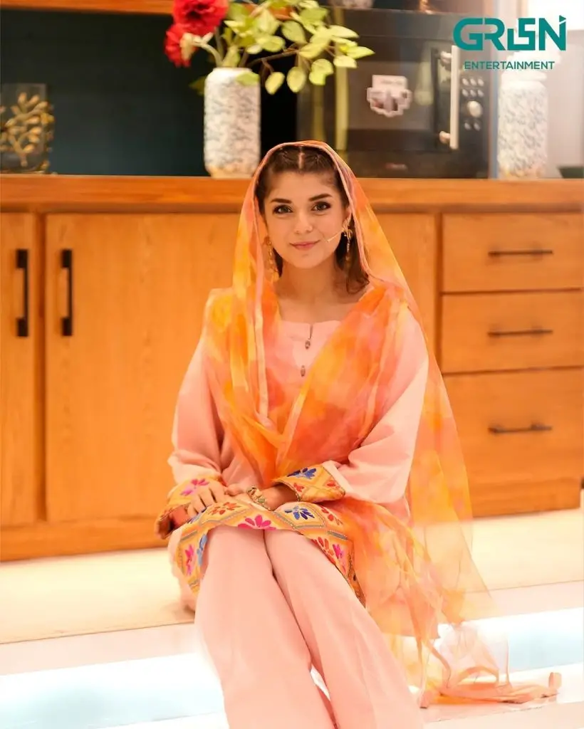 Who is Chef Mahnoor from Mehfil e Ramzan