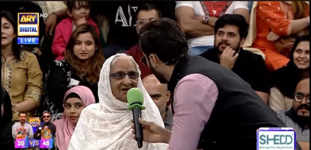 Fahd Mustafa's interaction with the elderly partner in Pakistan won the heart