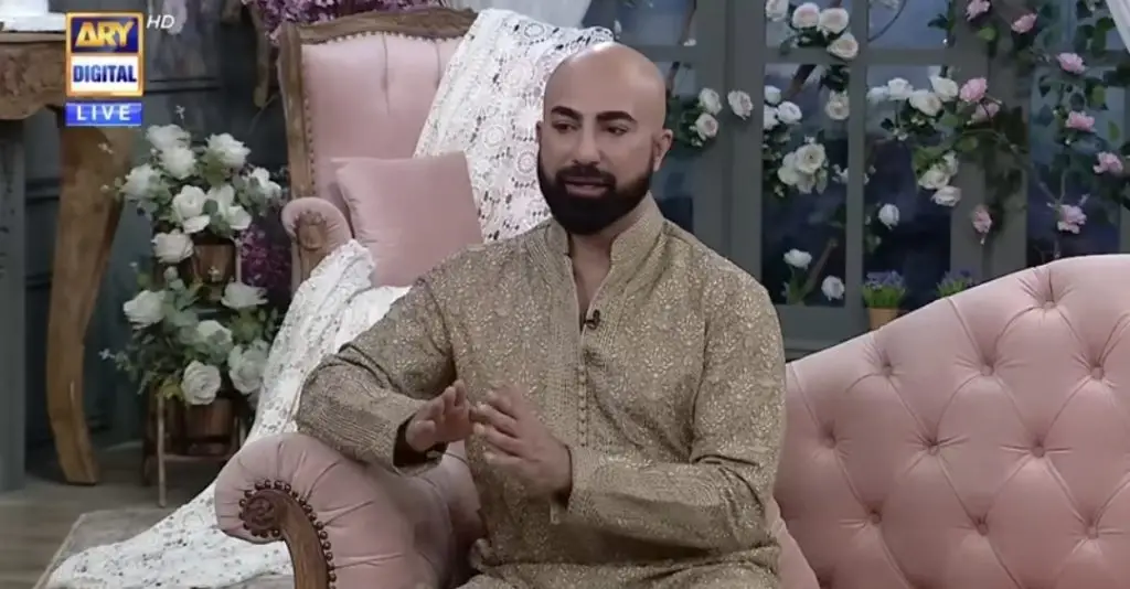 HSY does not disagree with Maria B about Farsi Shalwar