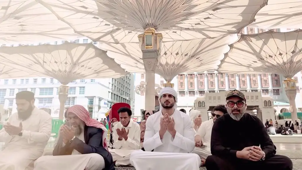 Omer Shahzad & Shanzay Lodhi Nikkah Video From Madinah Munawarah